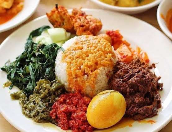 Nasi Padang Kuliner Indonesia